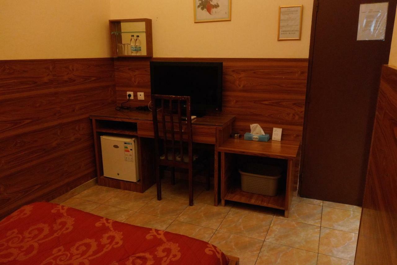 Petit Motel Beijing Abidjan Eksteriør billede