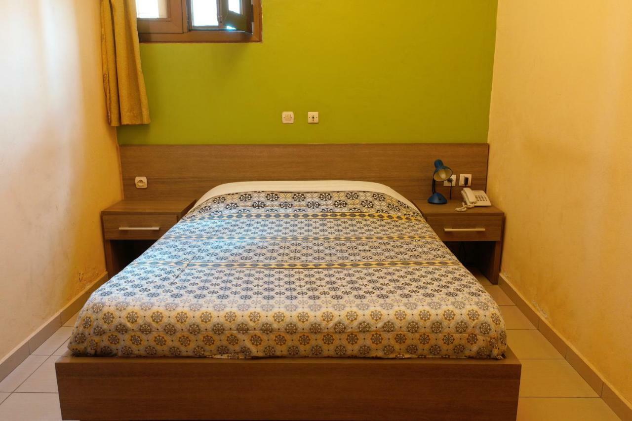 Petit Motel Beijing Abidjan Eksteriør billede